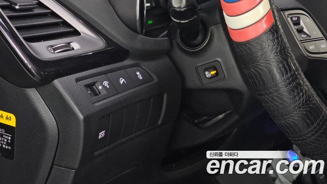 Hyundai Santa Fe (DM) Diesel(e-VGT) 2.2 2WD Exclusive 2015 — фото 20