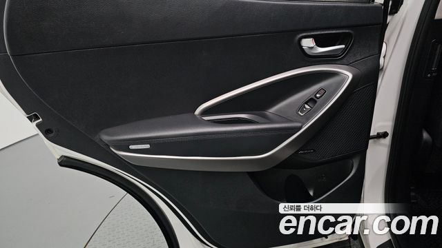 Hyundai Santa Fe (DM) Diesel(e-VGT) 2.2 2WD Exclusive 2015 — фото 25