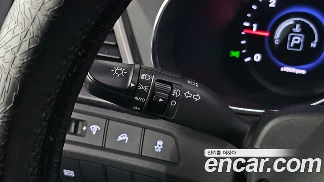 Hyundai Santa Fe (DM) Diesel(e-VGT) 2.2 2WD Exclusive 2015 — фото 29