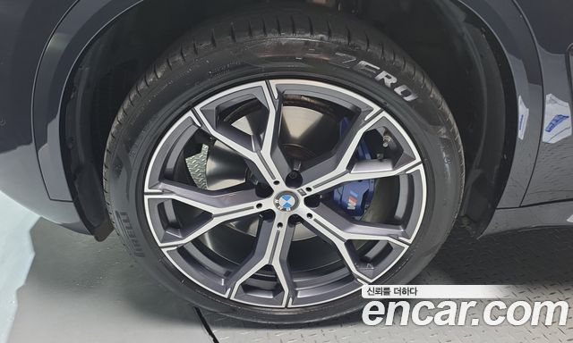 BMW X5 (G05) xDrive 40i M Sport 2024 — фото 5
