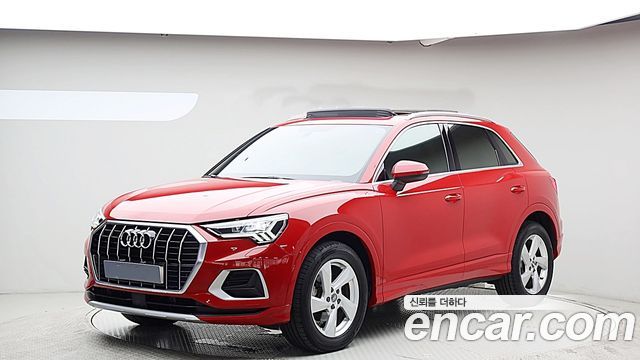 Audi Q3 (F3) 35 TDI Premium