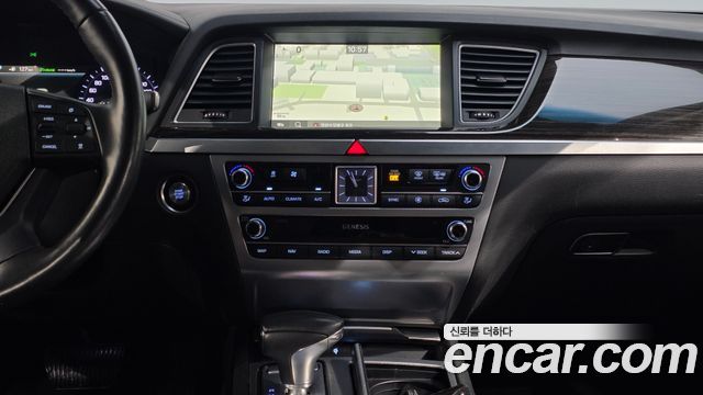 Genesis G80 3.8 GDI Prestige 2019 — фото 14
