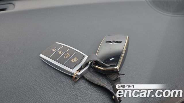 Genesis G80 3.8 GDI Prestige 2019 — фото 17