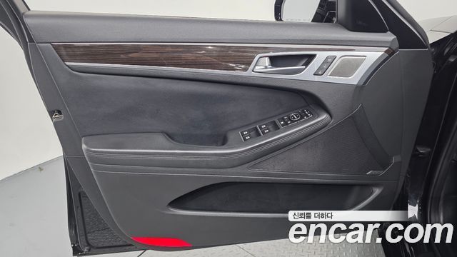 Genesis G80 3.8 GDI Prestige 2019 — фото 24