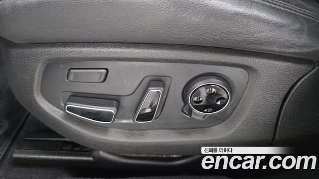 Genesis G80 3.8 GDI Prestige 2019 — фото 31