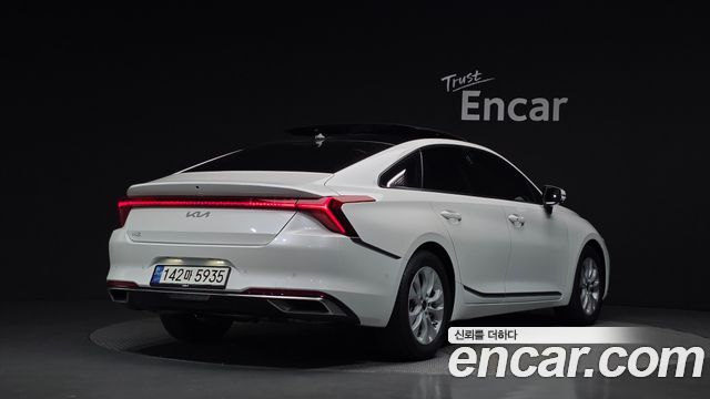 Kia K8 2.5 Gasoline 2WD Noblesse 2022 — фото 2