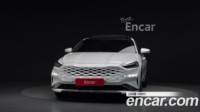 Kia K8 2.5 Gasoline 2WD Noblesse 2022 — фото 3