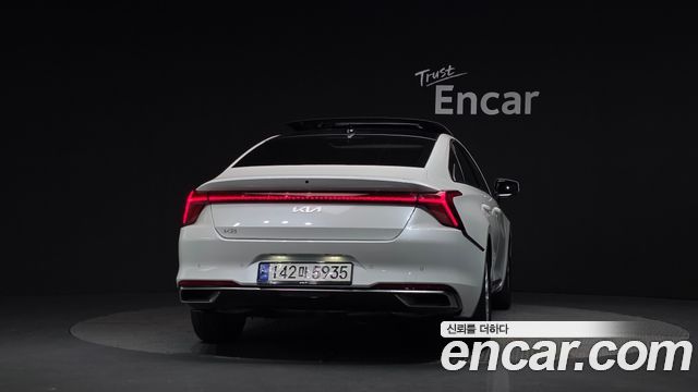 Kia K8 2.5 Gasoline 2WD Noblesse 2022 — фото 4