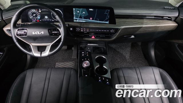 Kia K8 2.5 Gasoline 2WD Noblesse 2022 — фото 7