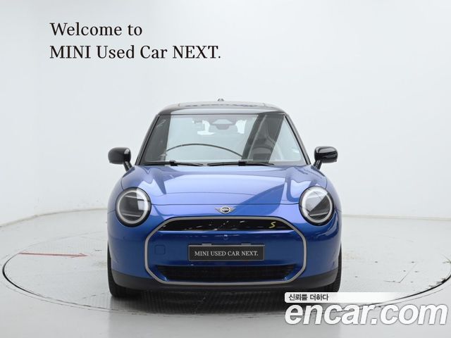 MINI Cooper Electric (IV) SE Classic 2024 — фото 3