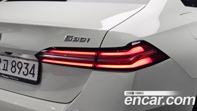 BMW 5 Series (G60) 530i xDrive M Sport 2025 — фото 23