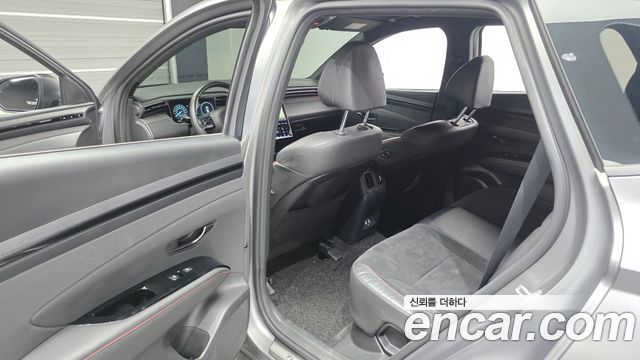 Hyundai Tucson Hybrid (NX4) N Line 2WD Inspiration 2023 — фото 11