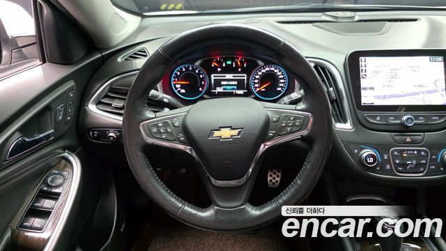 Chevrolet Malibu 1.5 Turbo LTZ Premium Safety 2017 — фото 13