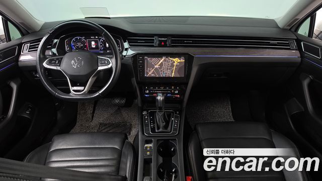 Volkswagen Passat GT (B8) 2.0 TDI 4Motion Prestige 2022 — фото 7