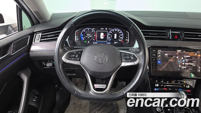 Volkswagen Passat GT (B8) 2.0 TDI 4Motion Prestige 2022 — фото 12