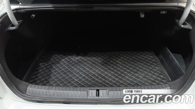 Volkswagen Passat GT (B8) 2.0 TDI 4Motion Prestige 2022 — фото 19
