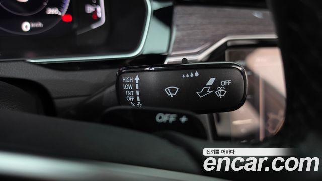 Volkswagen Passat GT (B8) 2.0 TDI 4Motion Prestige 2022 — фото 29