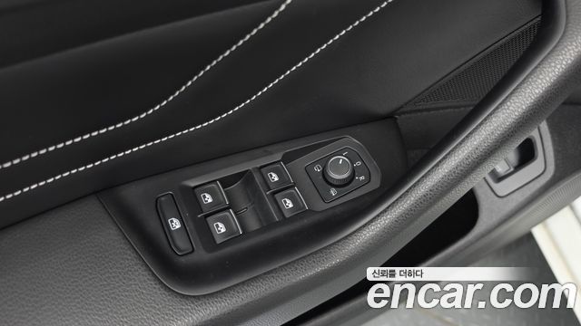 Volkswagen Passat GT (B8) 2.0 TDI 4Motion Prestige 2022 — фото 30