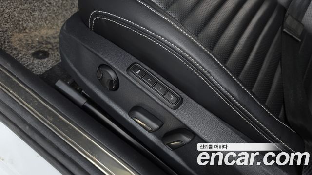 Volkswagen Passat GT (B8) 2.0 TDI 4Motion Prestige 2022 — фото 31
