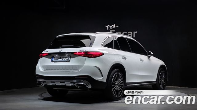Mercedes-Benz GLC-Class (X254) GLC300 4MATIC AMG Line 2023 — фото 2