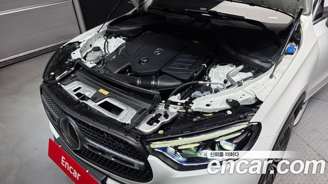 Mercedes-Benz GLC-Class (X254) GLC300 4MATIC AMG Line 2023 — фото 6