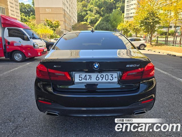 BMW 5 Series (G30) 520d xDrive M Sport Package Plus 2017 — фото 5
