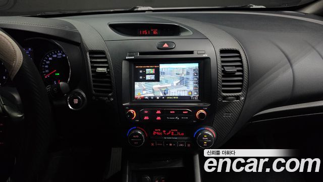 Kia K3 Noblesse 2015 — фото 14