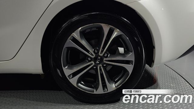 Kia K3 Noblesse 2015 — фото 21