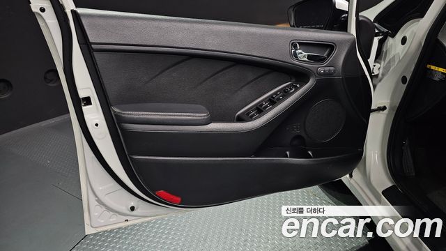 Kia K3 Noblesse 2015 — фото 24