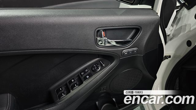Kia K3 Noblesse 2015 — фото 32