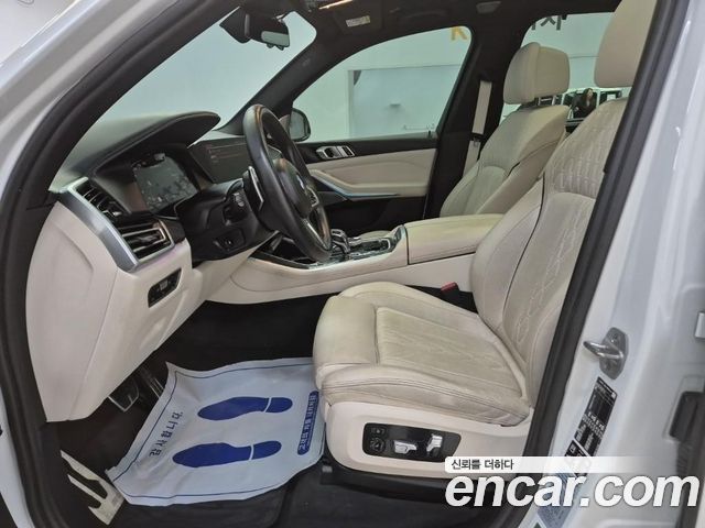 BMW X5 (G05) M50i 2022 — фото 15