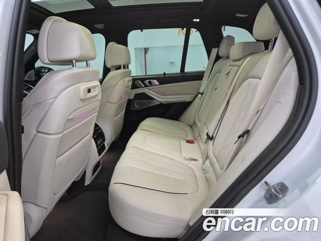 BMW X5 (G05) M50i 2022 — фото 16
