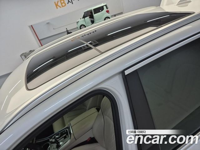BMW X5 (G05) M50i 2022 — фото 17