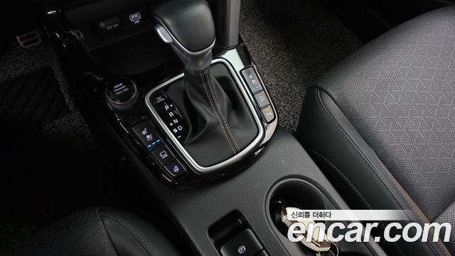 Kia Seltos Gasoline 1.6 Turbo 2WD Noblesse 2020 — фото 9