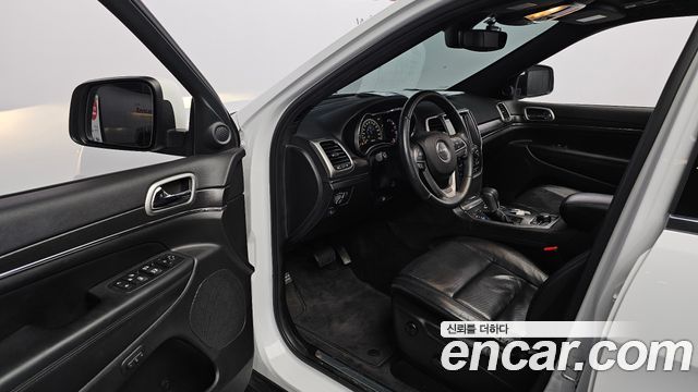 Jeep Grand Cherokee 3.6 Limited WK2 2018 — фото 11