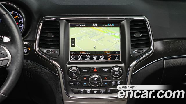 Jeep Grand Cherokee 3.6 Limited WK2 2018 — фото 13