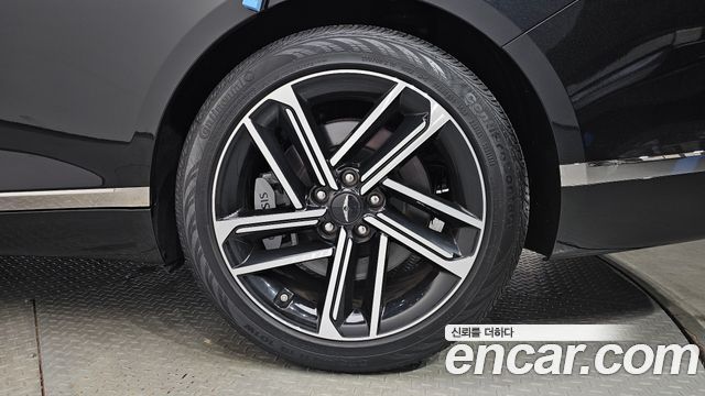 Genesis G80 (RG3) Gasoline 2.5 Turbo AWD 2026 — фото 27