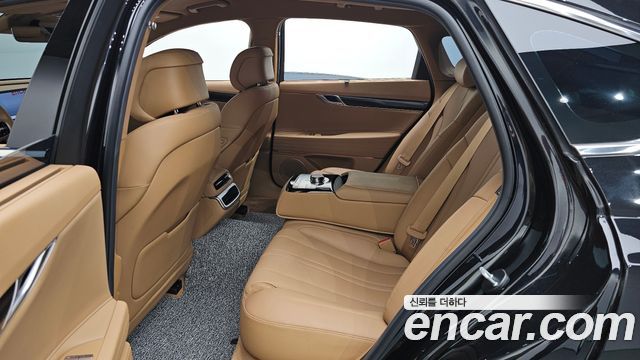 Genesis G80 (RG3) Gasoline 2.5 Turbo AWD 2026 — фото 32