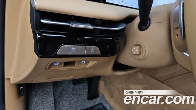 Genesis G80 (RG3) Gasoline 2.5 Turbo AWD 2026 — фото 33