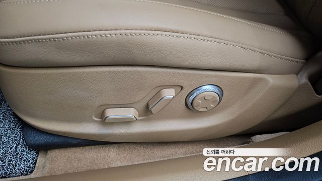 Genesis G80 (RG3) Gasoline 2.5 Turbo AWD 2026 — фото 36