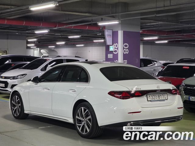 Mercedes-Benz E-Class (W214) E220d 4MATIC Exclusive 2024 — фото 3
