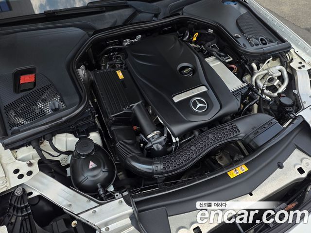 Mercedes-Benz E-Class (W213) E300 4MATIC Avnatgarde 2017 — фото 6