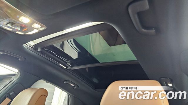 Genesis GV70 2.5T Gasoline AWD 2022 — фото 16