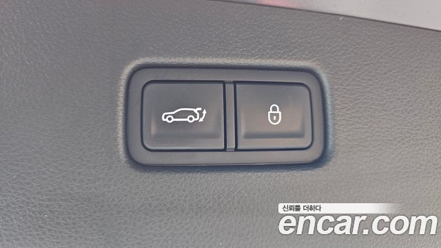 Genesis GV70 2.5T Gasoline AWD 2022 — фото 18