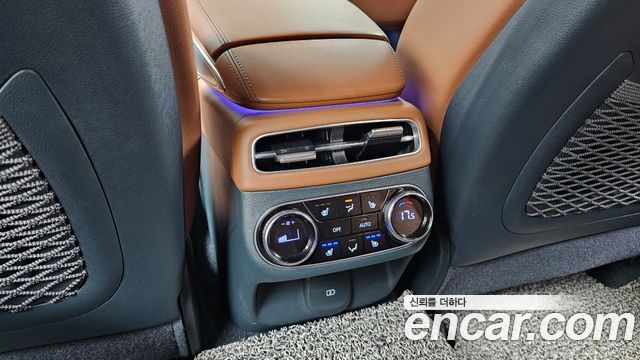 Genesis GV70 2.5T Gasoline AWD 2022 — фото 31