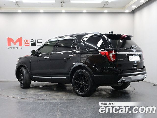 Ford Explorer 2.3 Limited 4WD 5th 2017 — фото 4