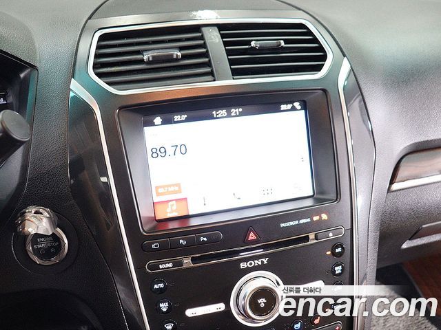 Ford Explorer 2.3 Limited 4WD 5th 2017 — фото 7