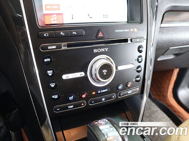 Ford Explorer 2.3 Limited 4WD 5th 2017 — фото 8