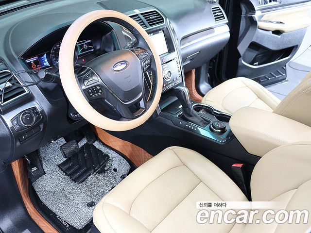 Ford Explorer 2.3 Limited 4WD 5th 2017 — фото 21
