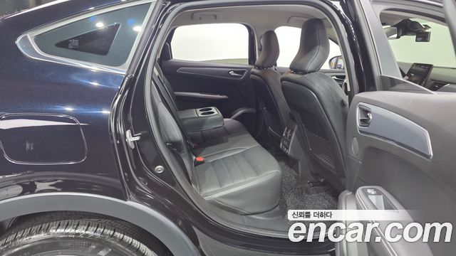 Renault Korea XM3 1.3 TCe RE Signature 2022 — фото 12